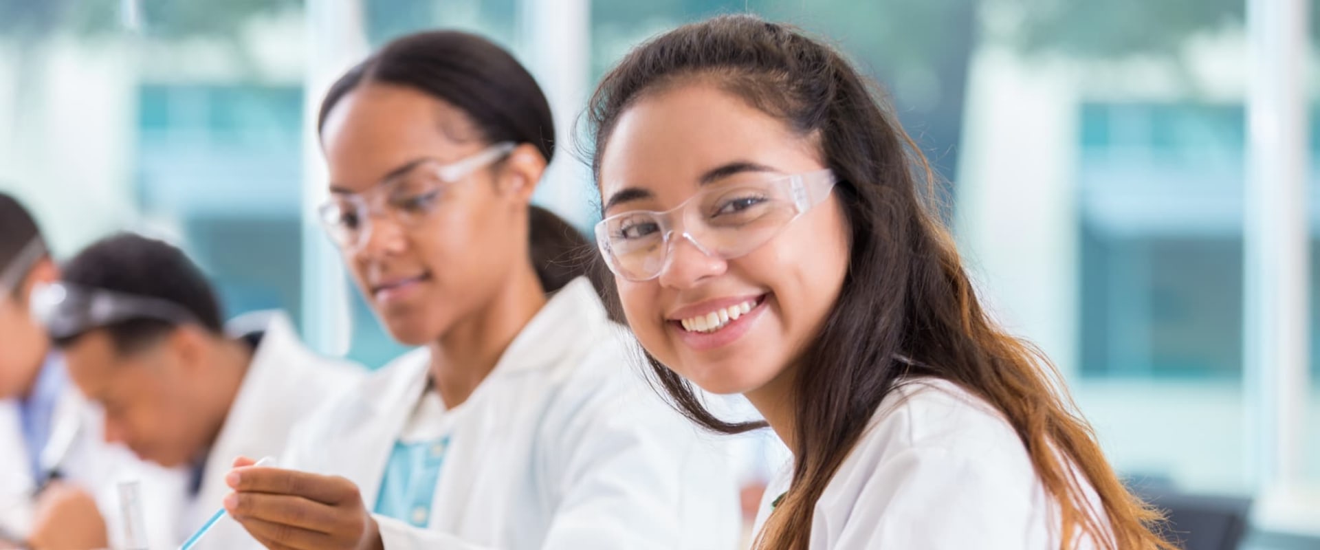 Scholarship Opportunities for Engineering Students: Finding Financial Aid in the US